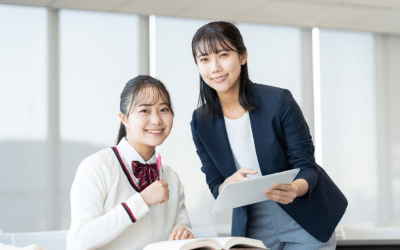 不安なスクーリングも先生が会場まで引率